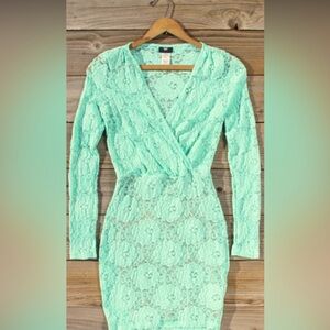 Mint Lace Fit Dress size Small